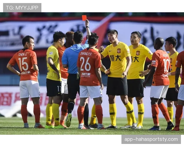 停赛规则如何触发？一文拆解红黄牌累积与直接停赛标准