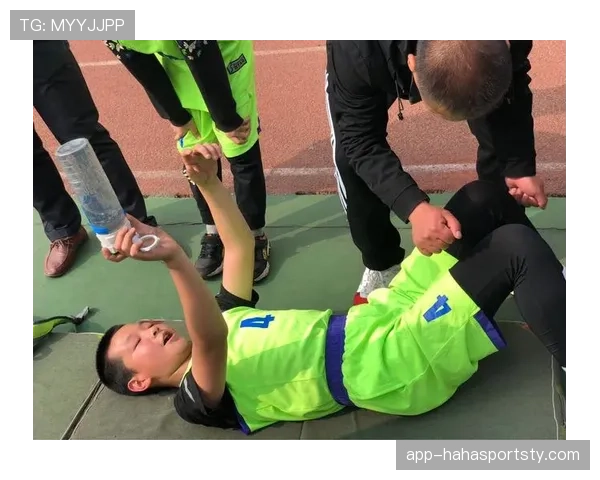 篮球比赛中“判罚优先级规则”究竟如何解读？